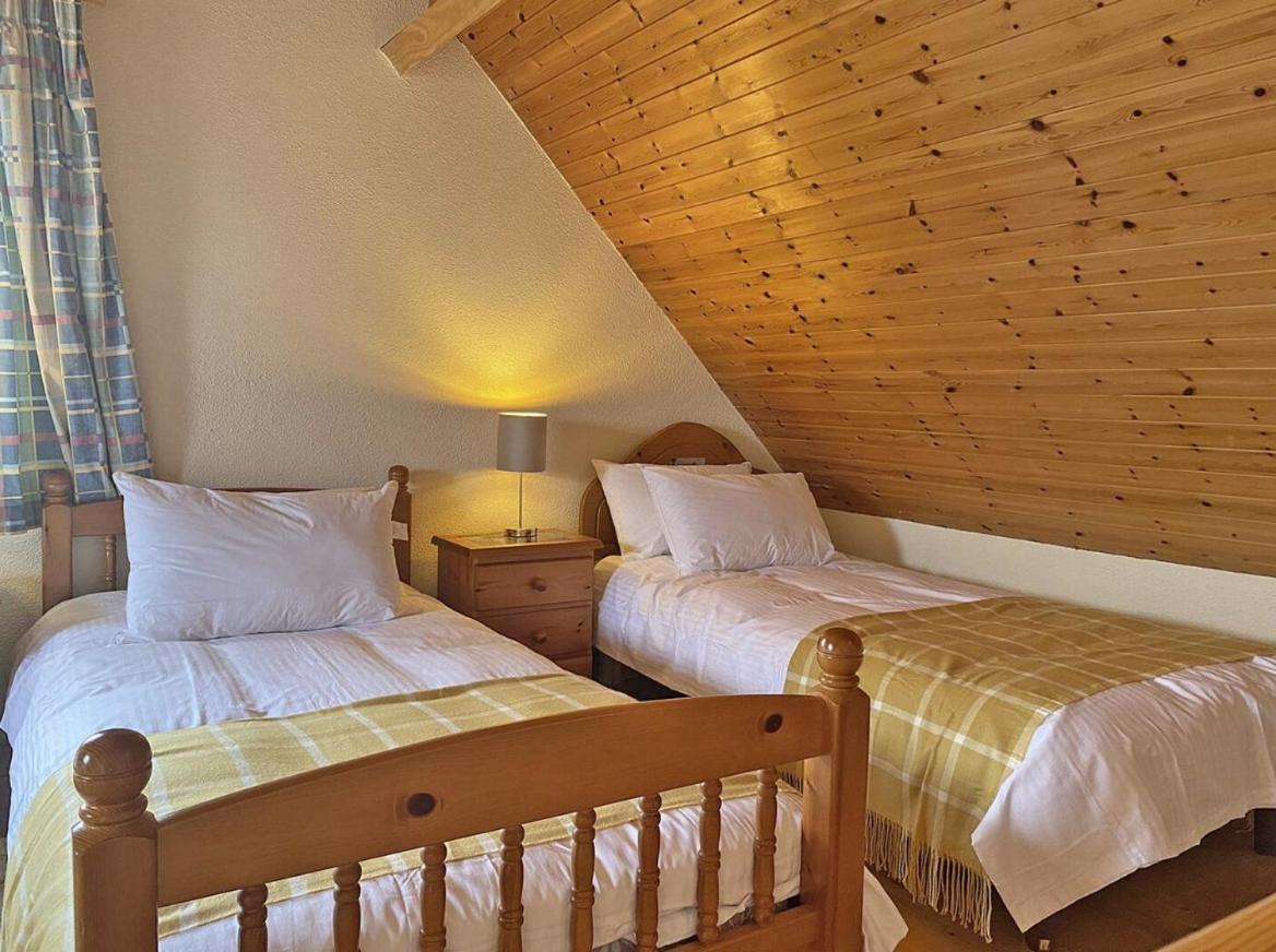 Lands End Cottage - Connemara Aughrus More Extérieur photo